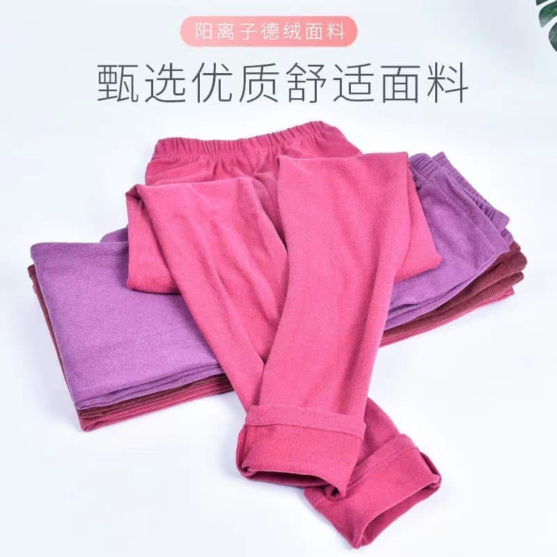 New product market stall grandma velvet autumn pants, inner wear middle-aged and elderly thermal leggings, warm pants for women, autumn and winter pants bestseller.