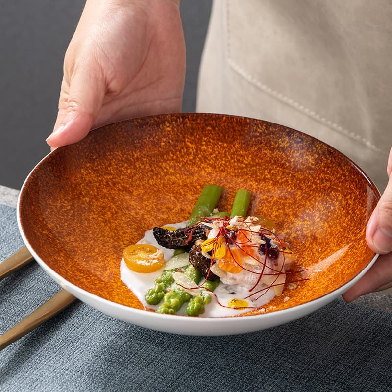 High-end restaurant Western-style food plate, bone china round plate, French-style soup plate, creative molecular cuisine ceramic shallow bowl