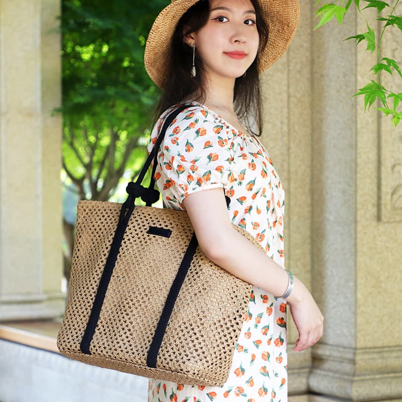 ins new hollow paper rope large capacity woven bag fashion buckle single shoulder straw bag casual women's bag beach bag