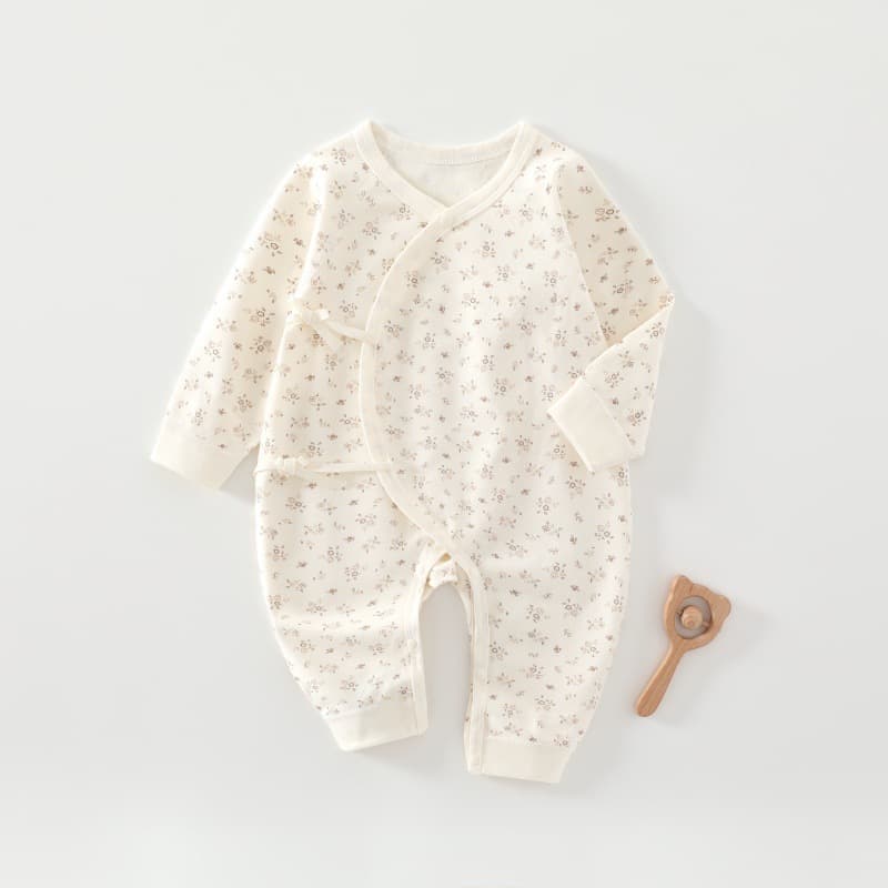 2025 Four-Season Newborn Clothes A-Class Seamless Pure Cotton Baby Tie-Up Bodysuit Newborn Confinement Clothes for Spring and Autumn