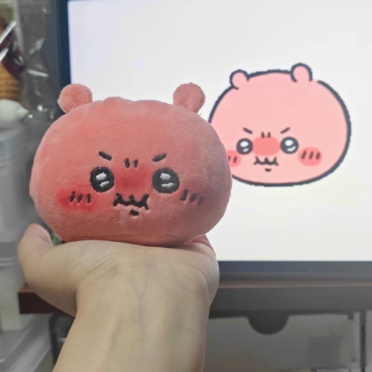 Cross-border Chikawa hot little feet series self-deprecating bear Usaki keychain Jiyi pendant plush toy cute