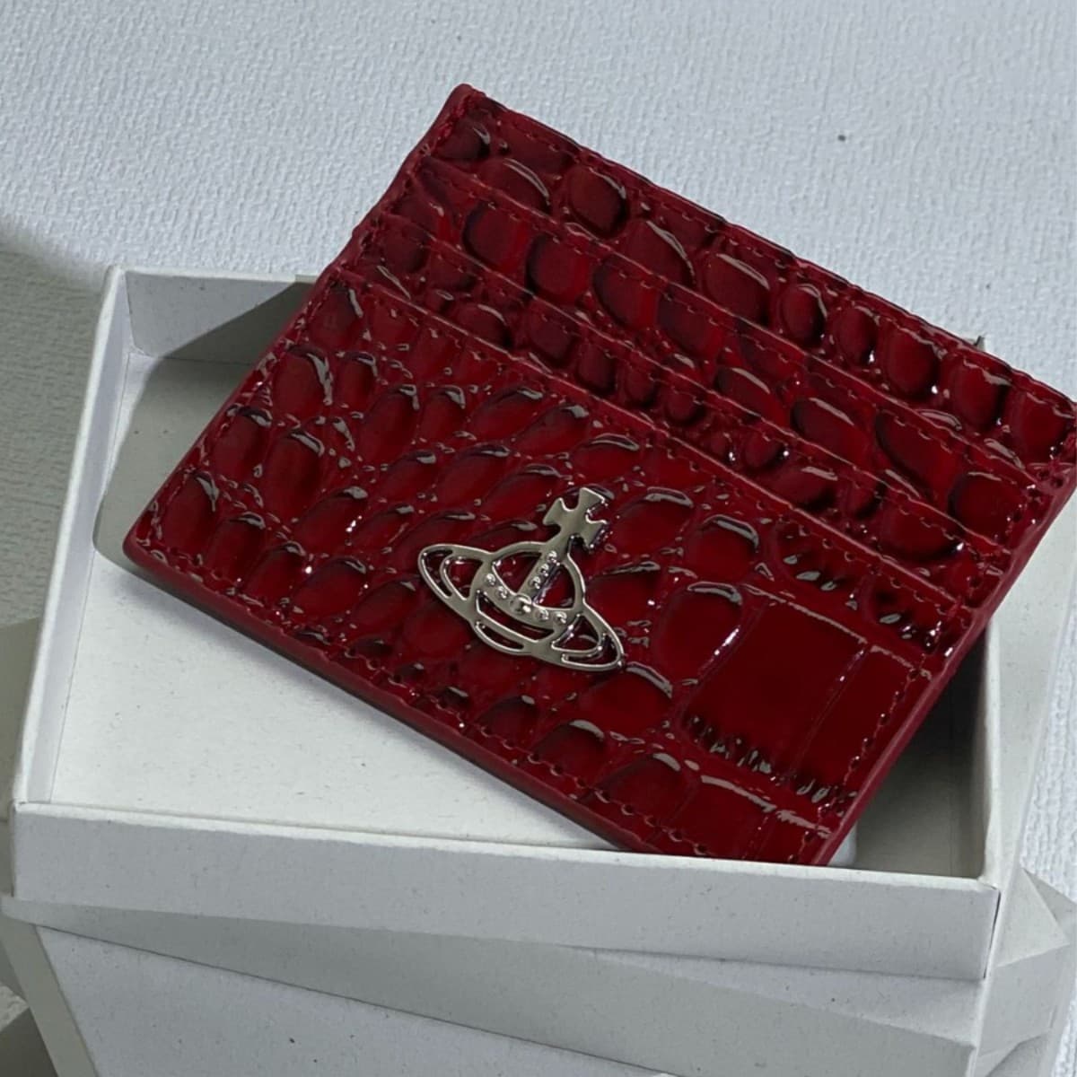 2025 Queen Mother Real Pickup Bag Small Bag Niche Design Love Saturn Crocodile Patent Leather Women's Credit Card Light Luxury