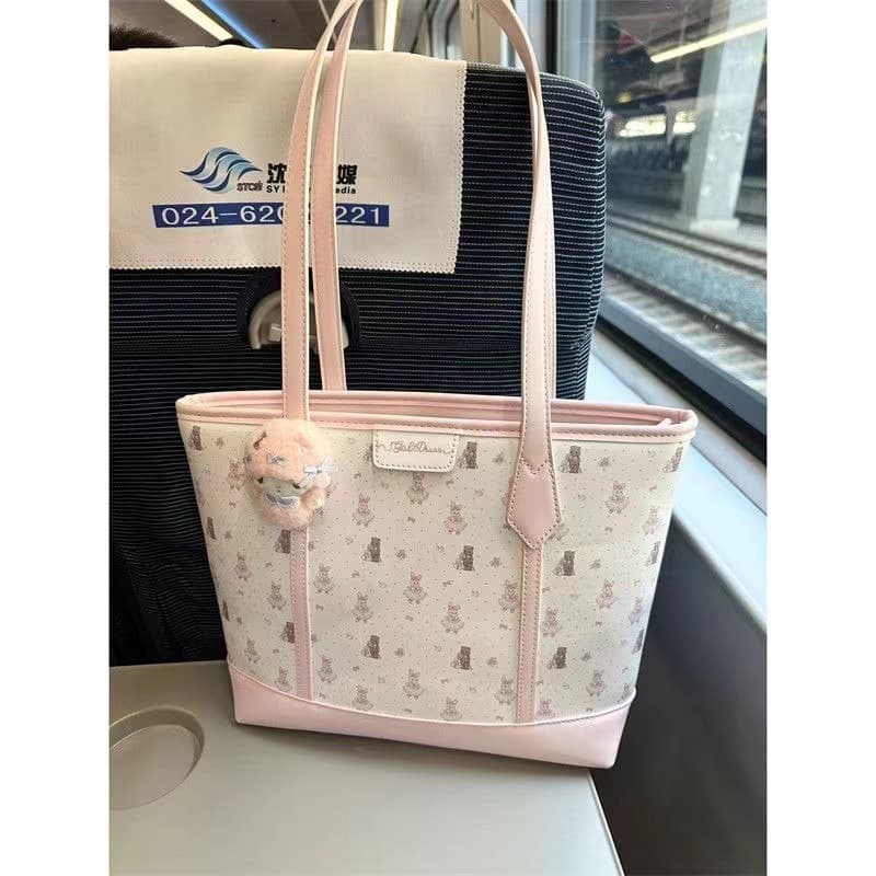 Niche Girl's Bag 2026 New Model Tote Bag Large Capacity Cute Handbag Student Class Commute Shoulder Bag