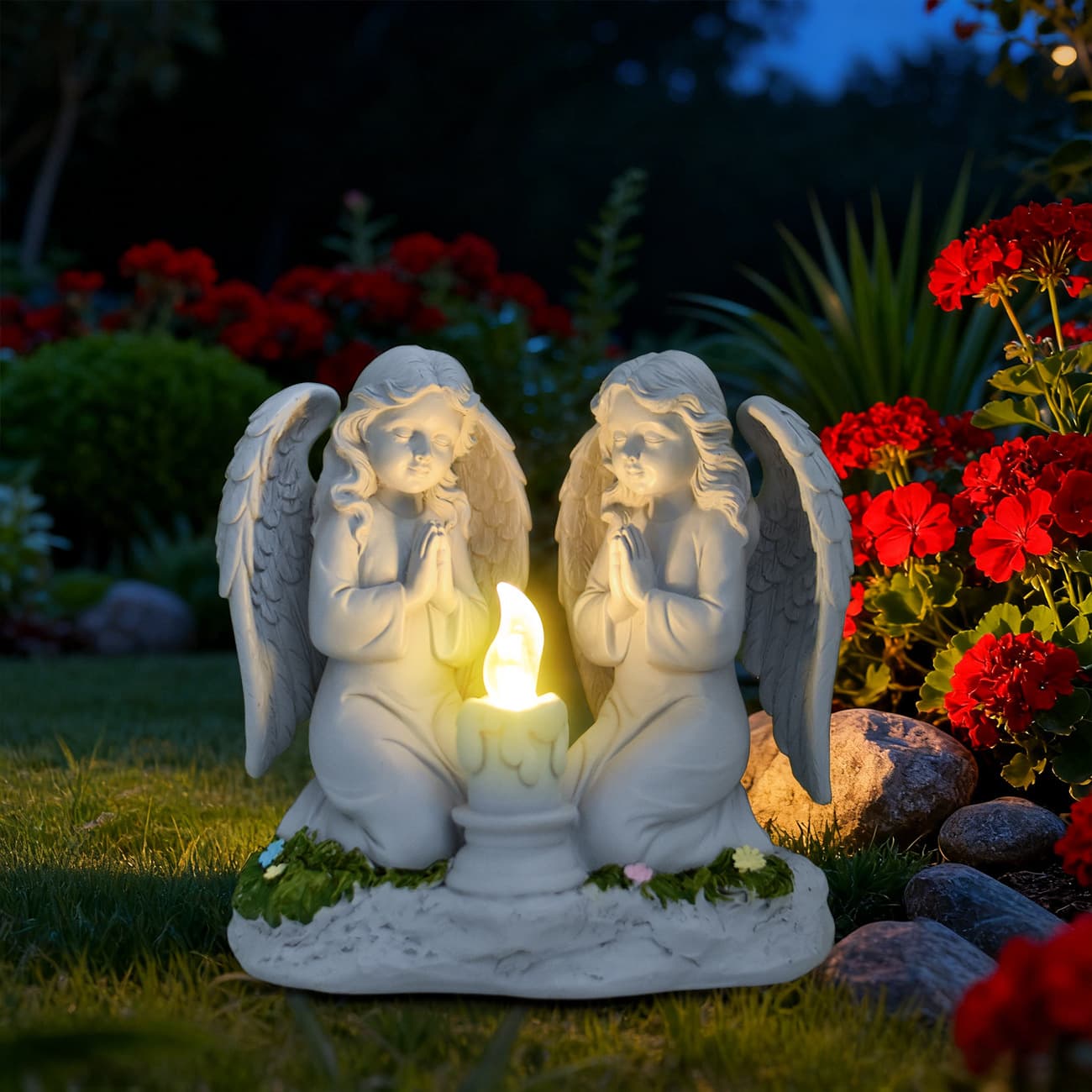 Amazon Best-Selling Craft Ornament Praying Angel Resin Statue Outdoor Garden Solar Light Sculpture