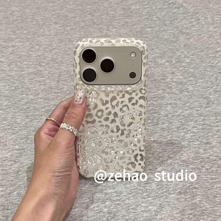 Trending Korean-style white base with silver glitter leopard print, compatible with Apple 17 Pro Max, double-layer iPhone 16 new model 15 phone case