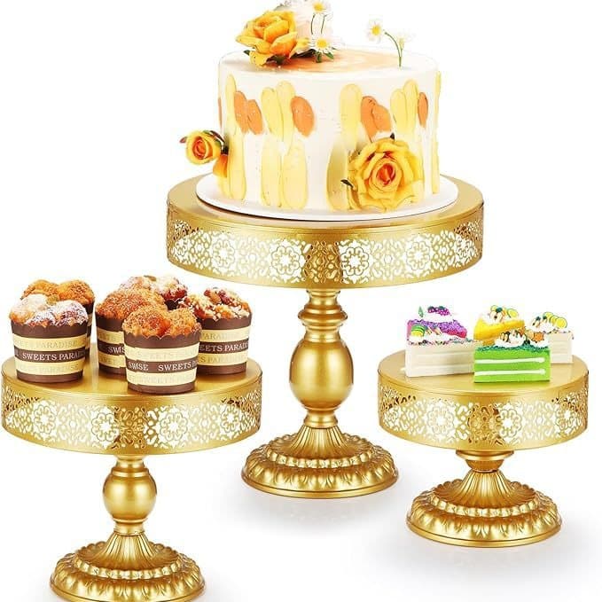 Cross-border Gold Cake Stand Wedding Prop Light Luxury Cake Plate European Iron Art Dessert Tray High-footed Serving Tray