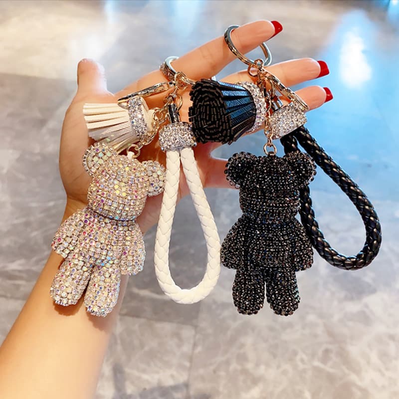 Diamond-encrusted violent bear keychain wholesale pendant tassel bear bag couple bell Korean design car key