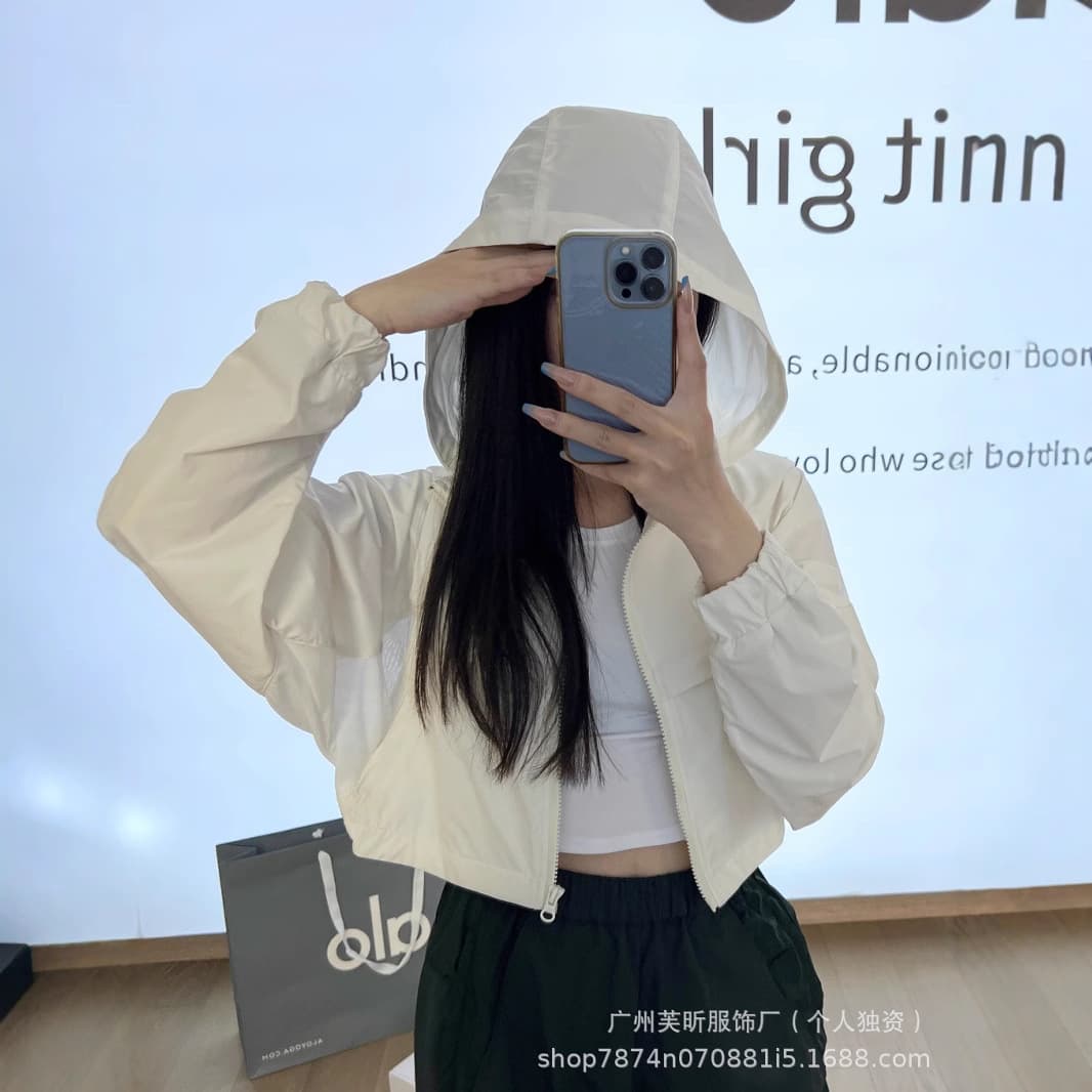 Alo Yoga Cropped Short Sun Protection Jacket for Women Summer Lightweight Hooded Jacket Casual Loose Zip-Up Sun Protection Coat