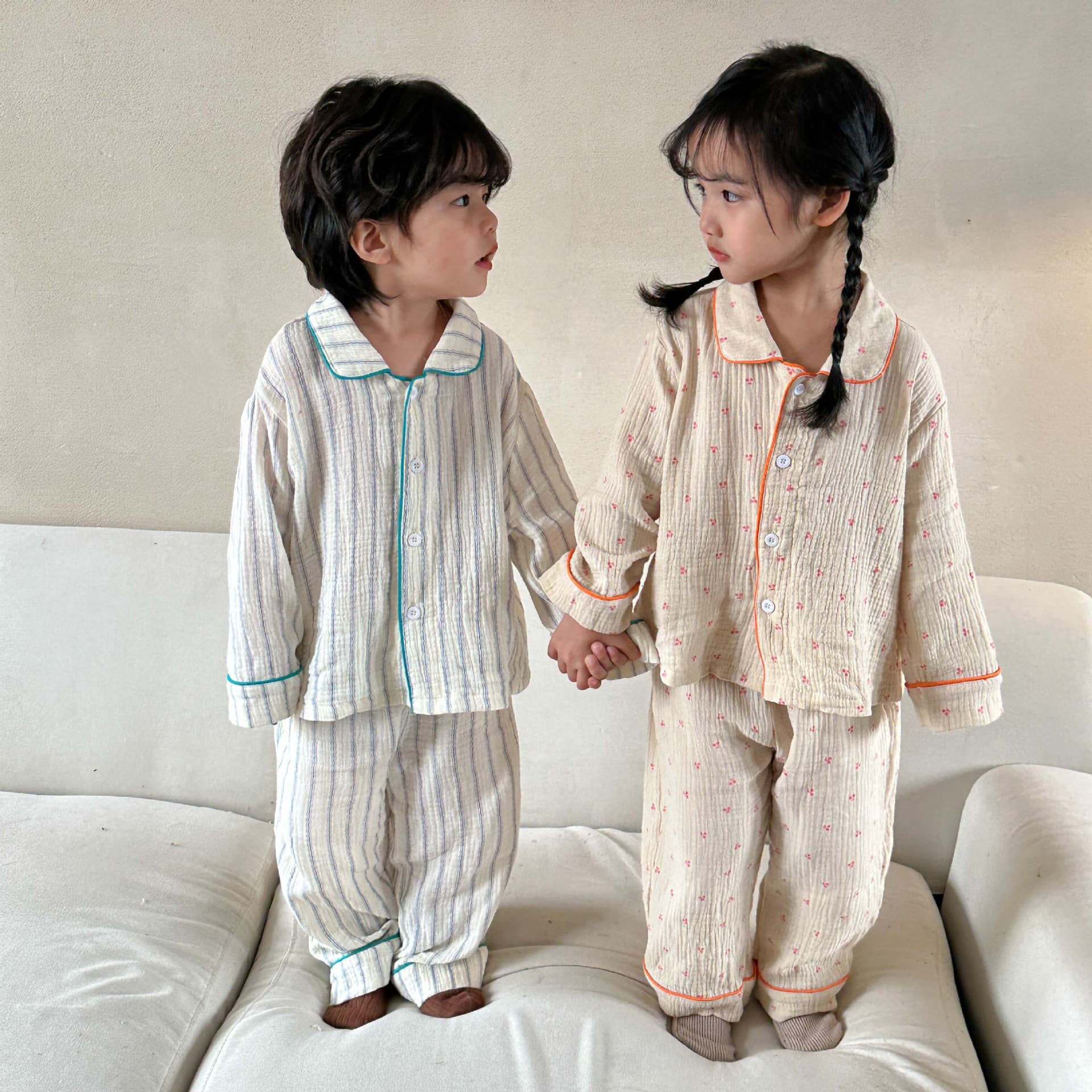 Children's pajamas girls 2026 new spring and autumn pure cotton gauze baby long-sleeved suit girls boys home clothes