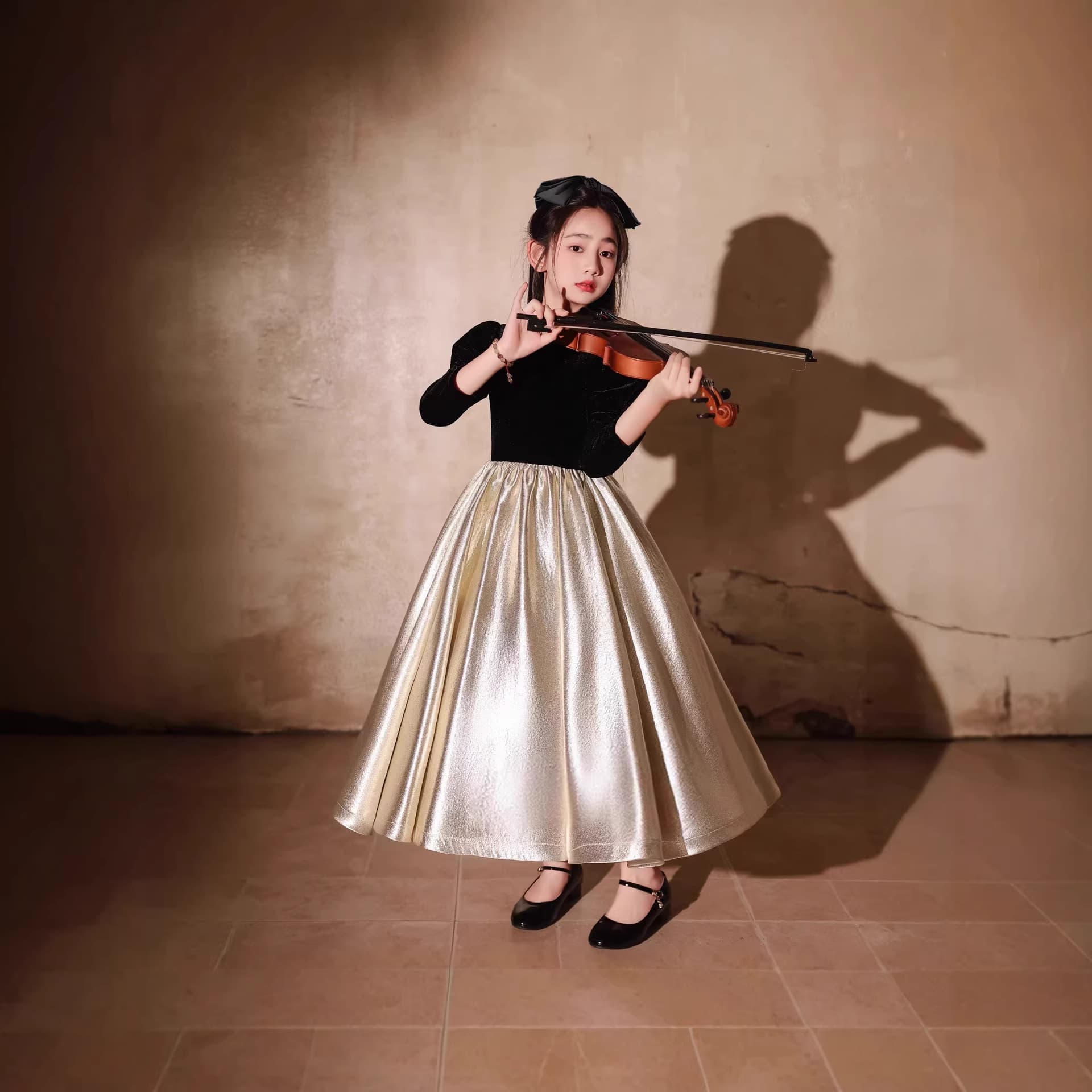 Girl's Piano Performance Dress High-End Luxury Little Girl Birthday Princess Dress Host Violin Performance Outfit Winter