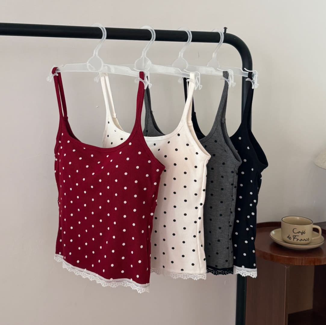 Autumn and winter brushed warm camisole with breast pads girl's trendy lace top red velvet underwear 707