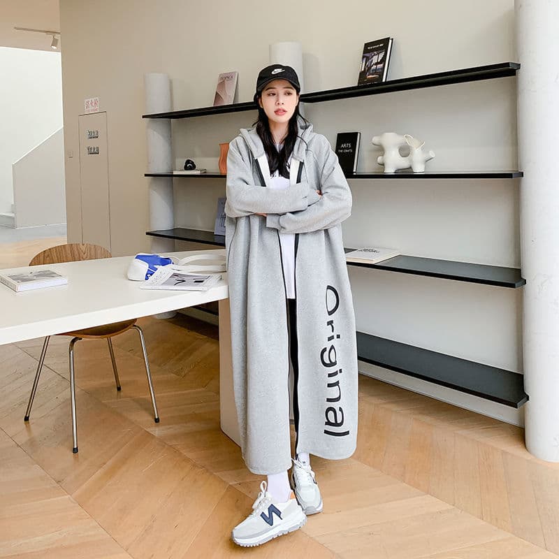 Velvet thickened long casual cardigan coat fat mm extra large size 2-300 pounds winter loose zipper dress