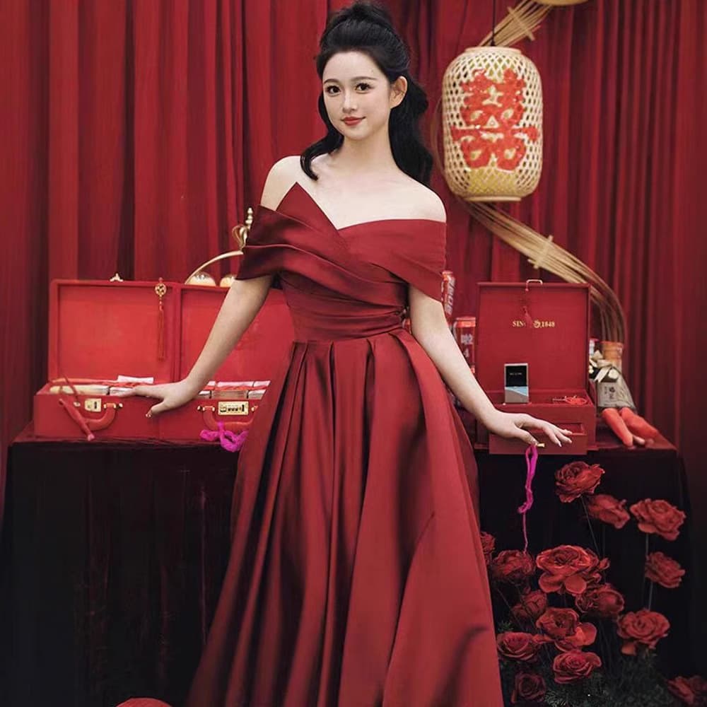 Bride's toast dress, satin one-shoulder coming-of-age ceremony, red large size evening dress, vocal and music test, white engagement dress