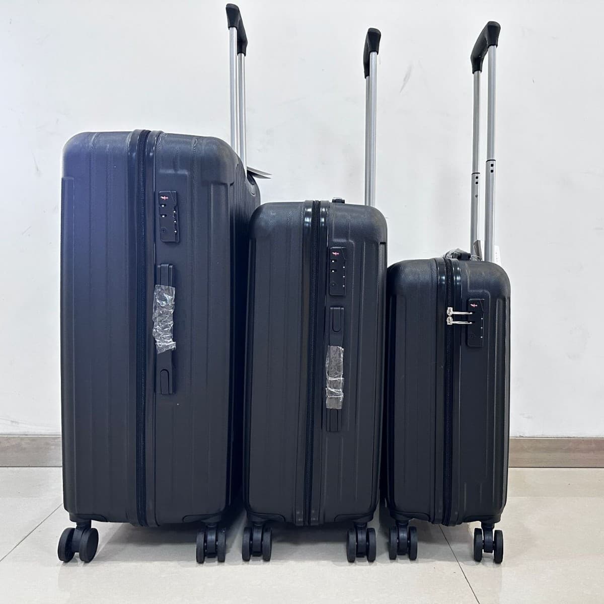 ABS Luggage 3-Piece Set 20/24/28 Inch Suitcase Set with Combination Lock Travel Luggage Gift Trolley Case Carry-On