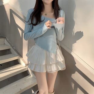 Ballet Style Outfit Set for Women, Spring/Autumn New Puffy Cake Pleated Skirt + Irregular Ice Silk Top, Two-Piece Set