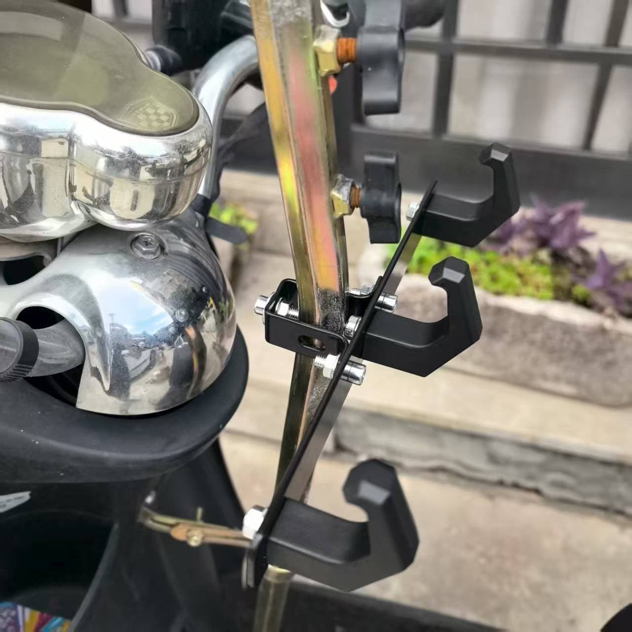 Umbrella Pole Fixed Electric Bicycle Hook, Front Hook for E-Bike, Motorcycle Hook, No-Drilling Mount