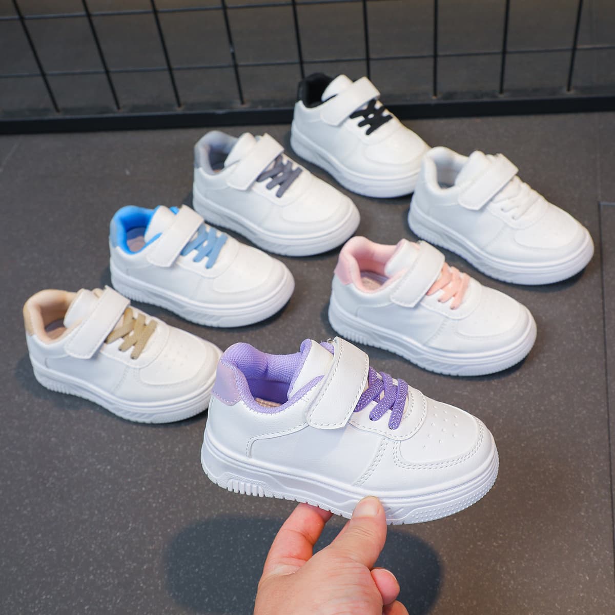 Children's Low-Top Sneakers Soft Sole Breathable White Shoes for Girls and Boys Toddler Casual Walking Shoes
