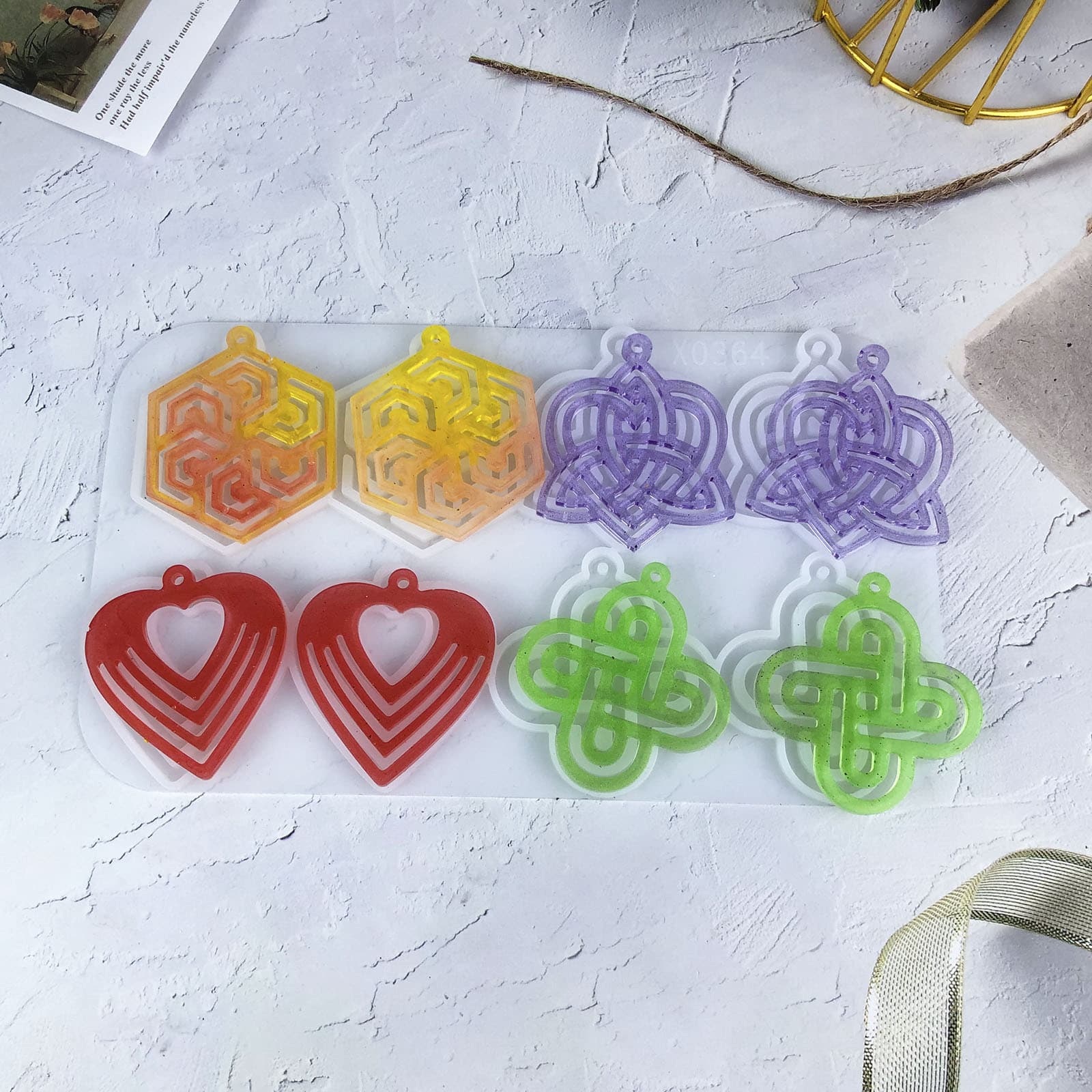 X0364 Celtic Knot Earring Decoration Mold, DIY Silicone Mold
