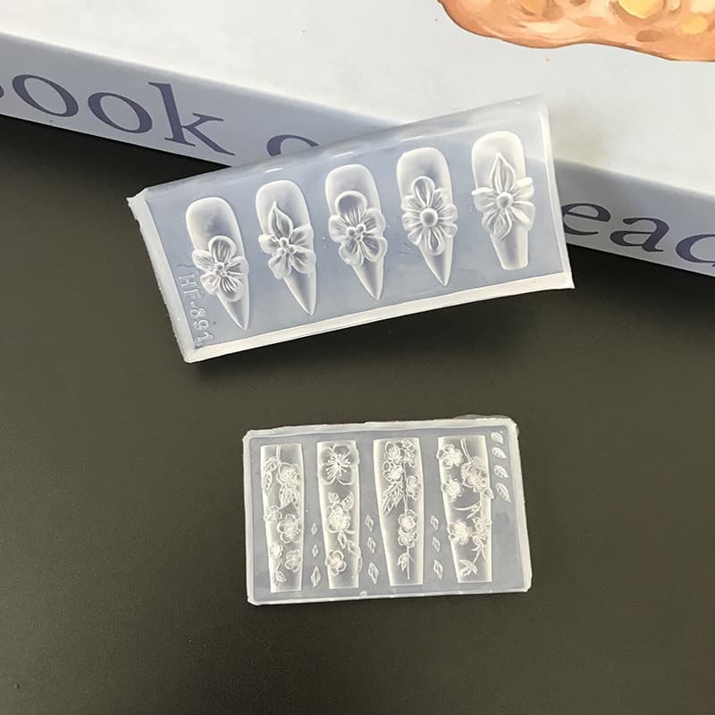 Highly transparent and oxidation-resistant iris manicure silicone mold three-dimensional plum blossom flower carving diy nail decoration tool