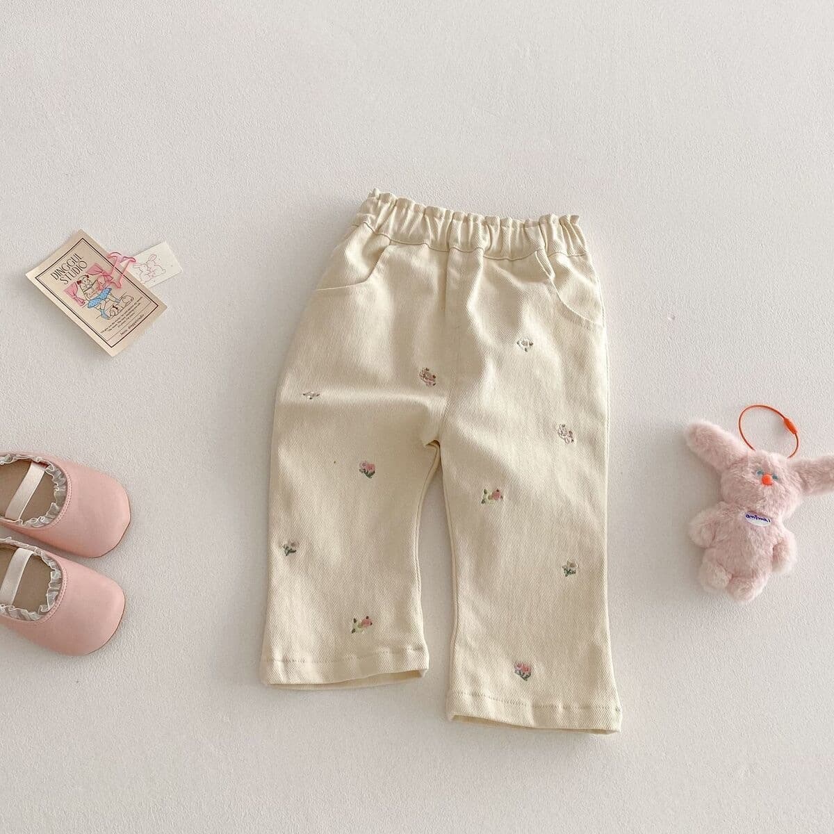Girls Embroidered Flared Pants 2025 New Spring Baby Stylish Korean Style Children Solid Soft Denim Pants