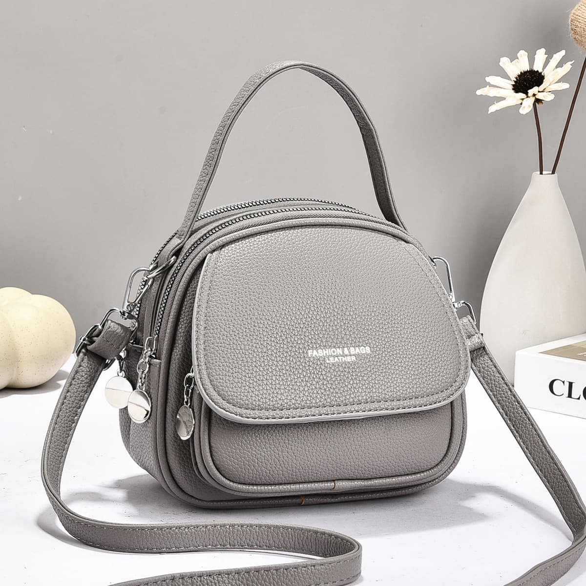 Casual Versatile Shoulder Bag for Women 2026 New Simple Fashion Bag Premium Crossbody Bag