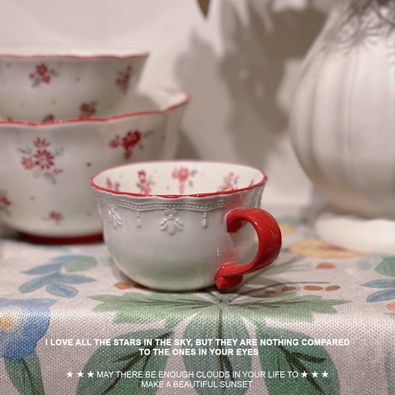 Little Red Flower Embossed New Ceramic Cup Niche Design Scalloped Edge Home Coffee Cup Tea Cup Gift Souvenir Simple