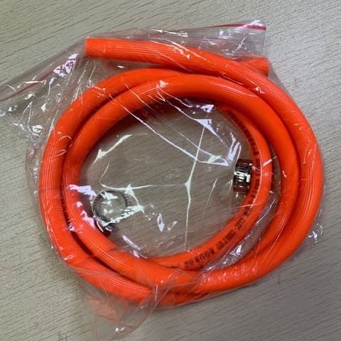 1.5-Meter Liquefied Gas Stove Hose with Pipe Clamps (2 pcs), Leak-Proof, Durable, High-Temperature Resistant Cross-Border Gas Stove Accessories