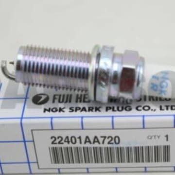 22401-AA720 Suitable for Subaru Forest Lion Outback car gold spark plug SILFR6A11