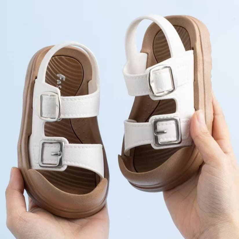 New Foreign Trade Cross-Border E-commerce Hot Selling Fashion Versatile Small/Medium Children's Thick Sole Closed-Toe Sandals 002+3