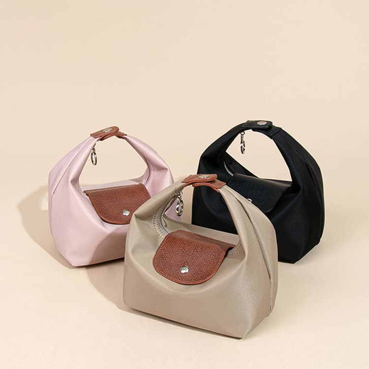New nylon handbag, simple, fashionable and casual dumpling bag, waterproof and practical one-shoulder crossbody bag, flip bag, small bag