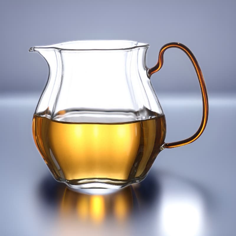 Glass Fair Cup Tea Set Japanese Style High Borosilicate with Handle Tea Divider Flower-Shaped Tea Pot Kung Fu Tea Set with Handle