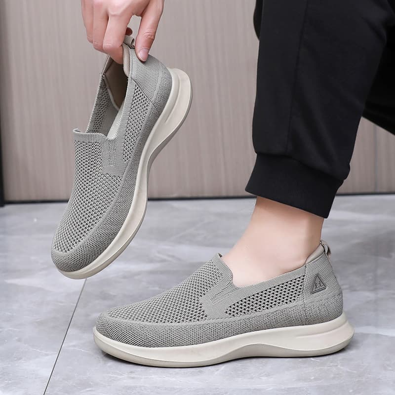 2024 New Men's Hollow Breathable Flat Shoes, Soft Sole, Non-Slip, Comfortable, Low-Top Loafer Shoes for Dad