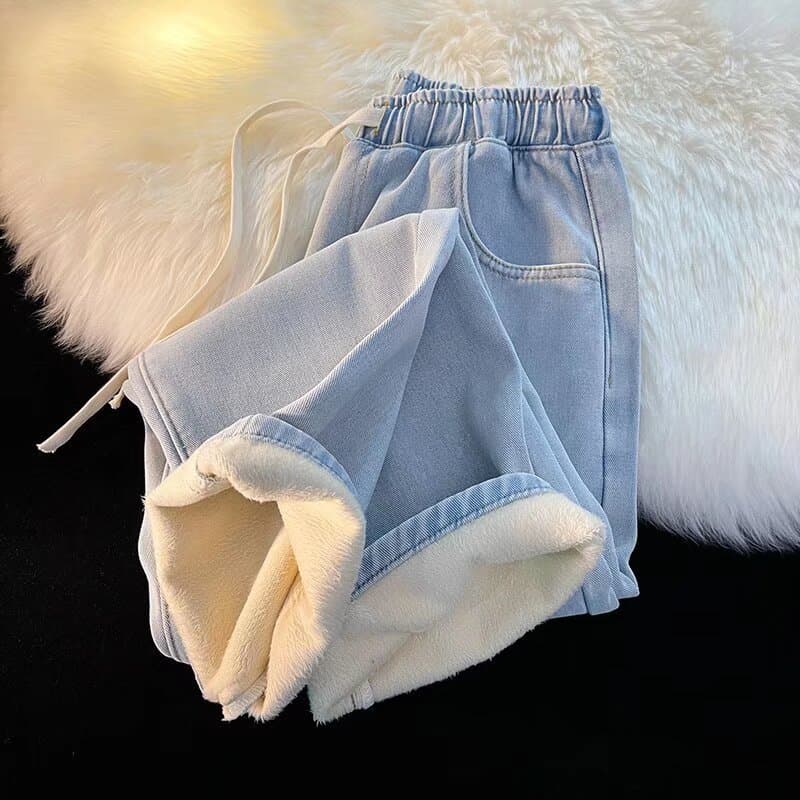 Fleece-lined Thickened Men's Jeans for Autumn and Winter, Versatile Straight-leg Pants, Loose Casual Wide-leg Trousers, Wholesale for Men