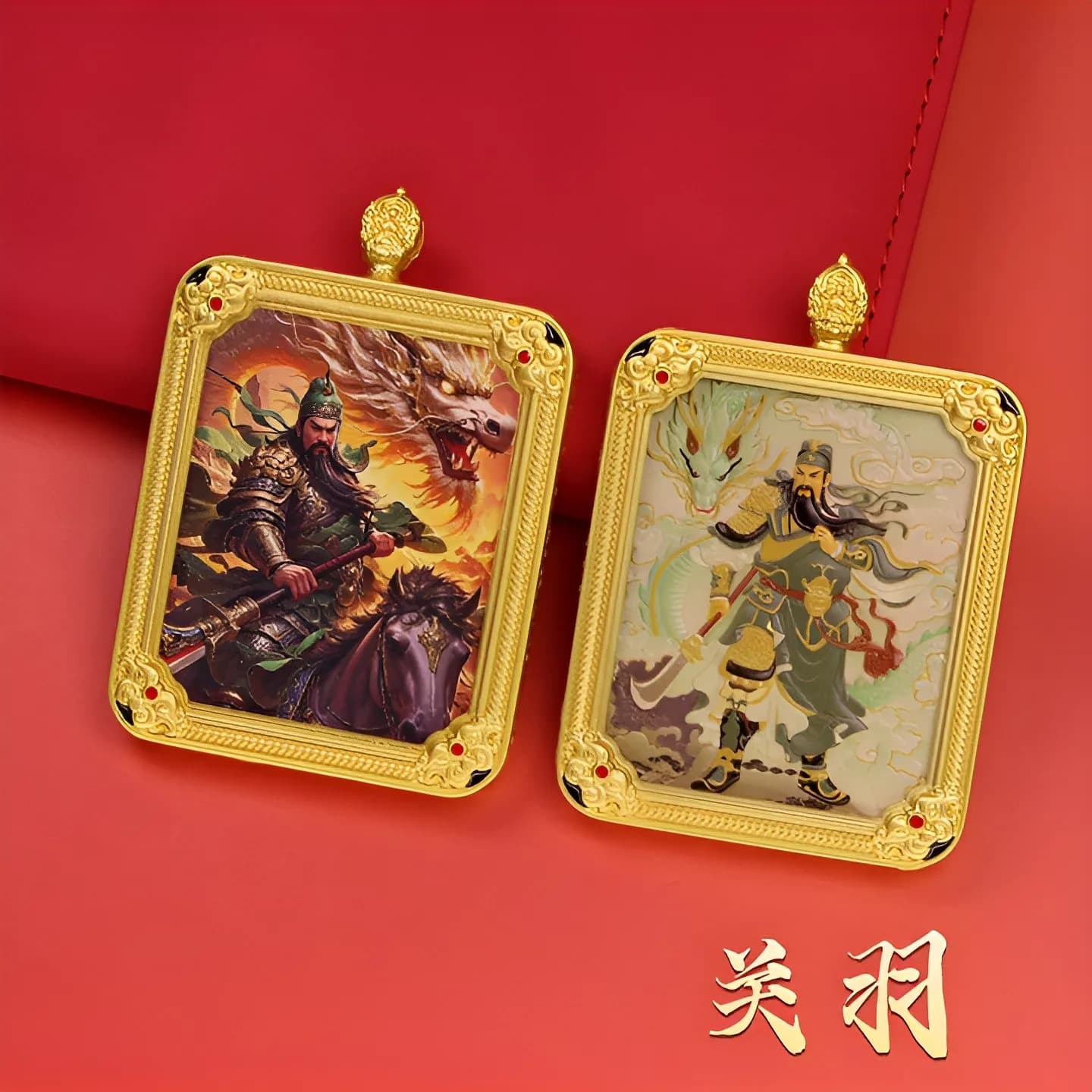 Guan Gong Guan Master double-sided Thangka portrait, Chinese retro men's necklace pendant Green Dragon Crescent Moon Blade wholesale drop shipping.
