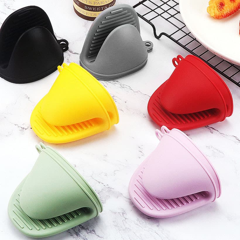 Thickened Silicone Anti-Scald Gloves Oven Mitts Microwave High Temperature Resistant Oven Mitts for Home Use