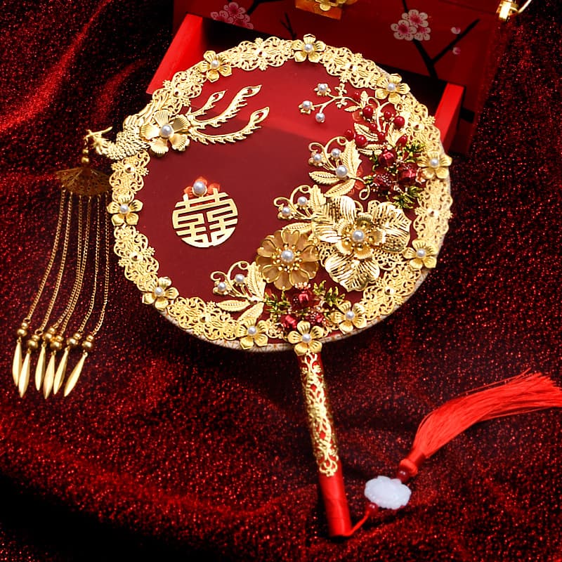 Vintage Round Fan for Chinese Xiuhe Wedding Dress, Hanfu-Inspired Handheld Bouquet