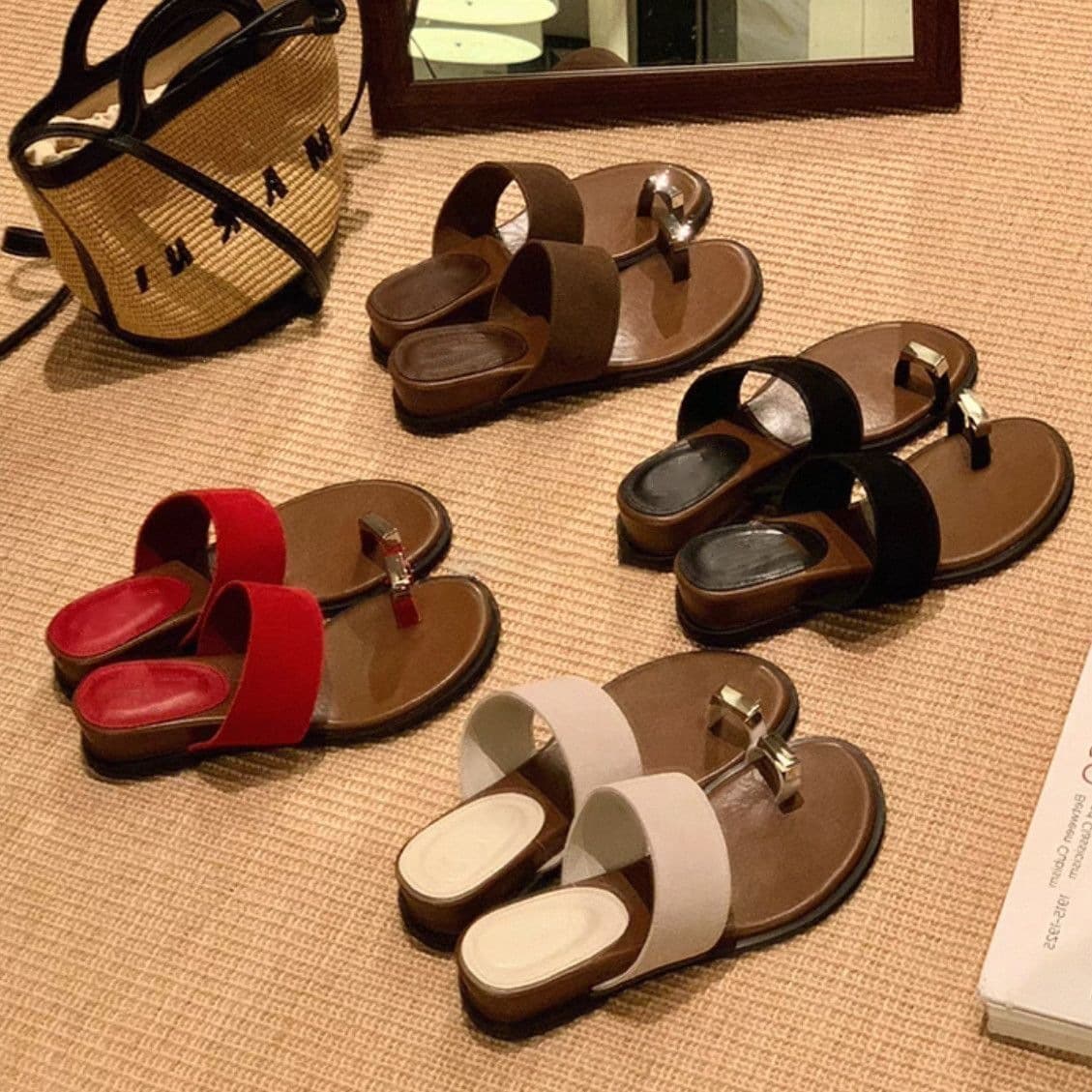 Fairy Style Thick Platform Wedge Beach Sandals for Women 2026 Summer New Little Fragrance Style Metal Buckle Toe-Loop Slide Sandals
