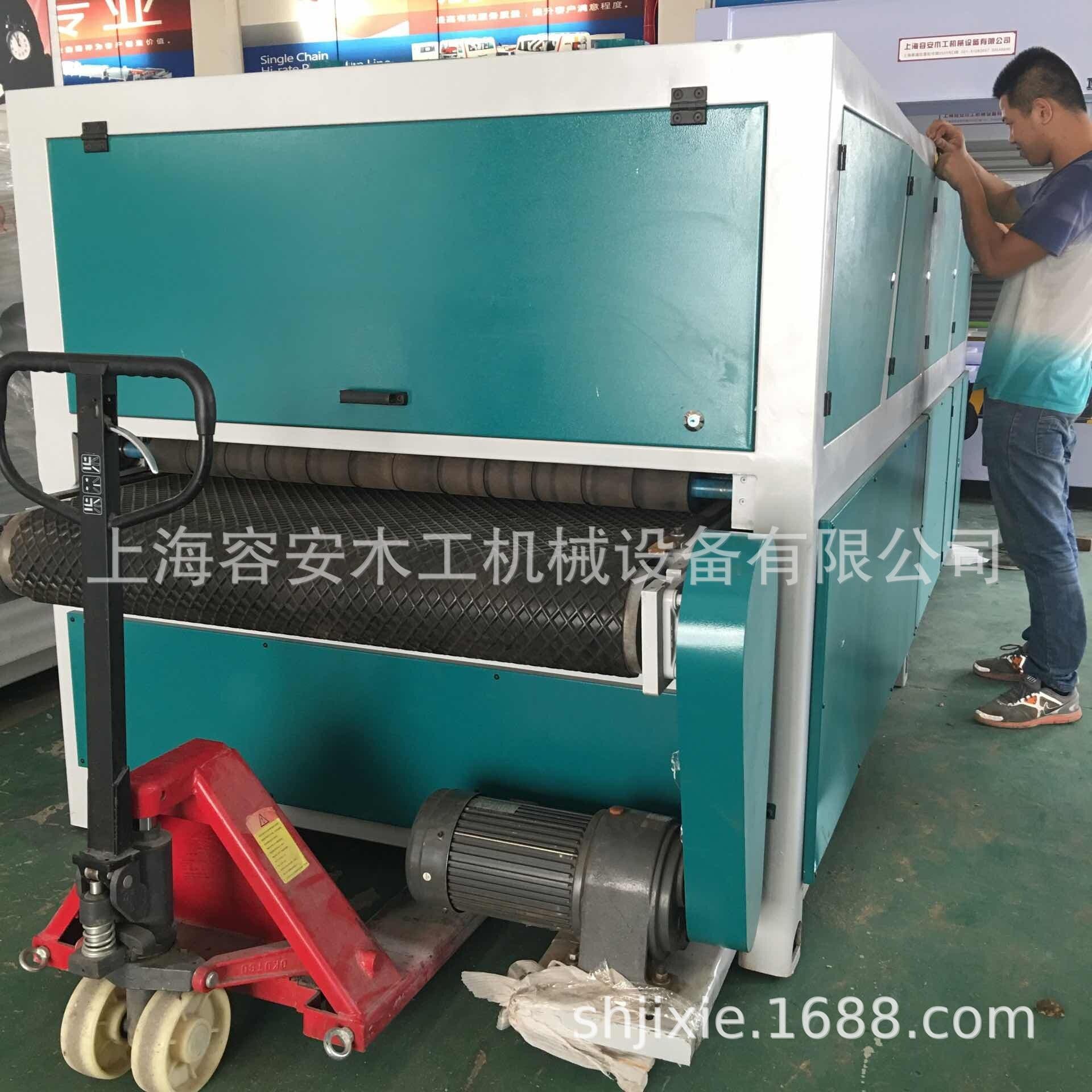 CNC T-slot machine | panel-specific T-slot processing equipment, high precision low noise, 12-18 head automatic slotting.
