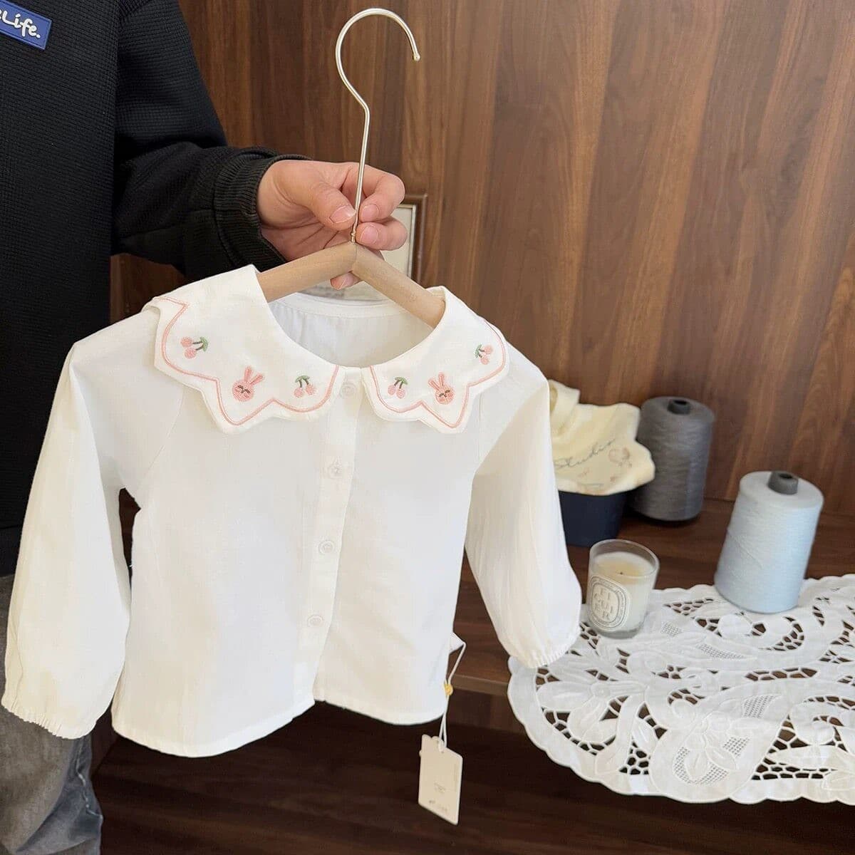 Girls' shirts spring 2026 new style baby white tops spring and autumn children's shirts doll shirts children's clothing