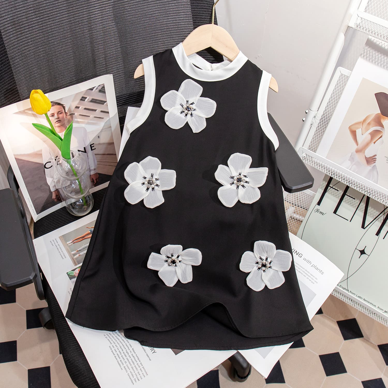 Girls sleeveless dress 2026 summer new style children's style vest dress girls three-dimensional flower casual skirt