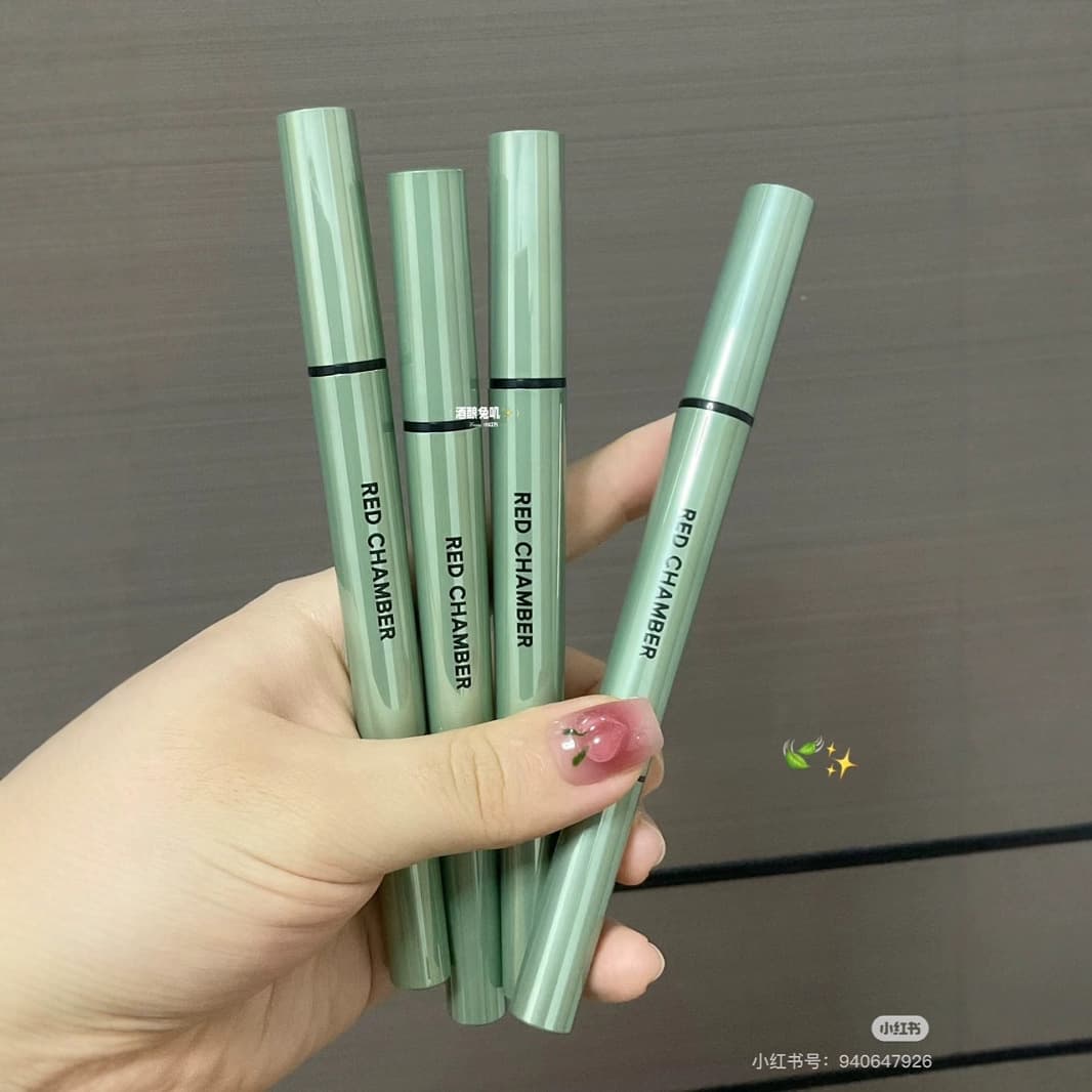 Multi-purpose double-ended pen! RC multi-purpose pen eyeshadow blush silkworm brightening pen REDCHAMBER Zhuzhan Chunshu Yingsha