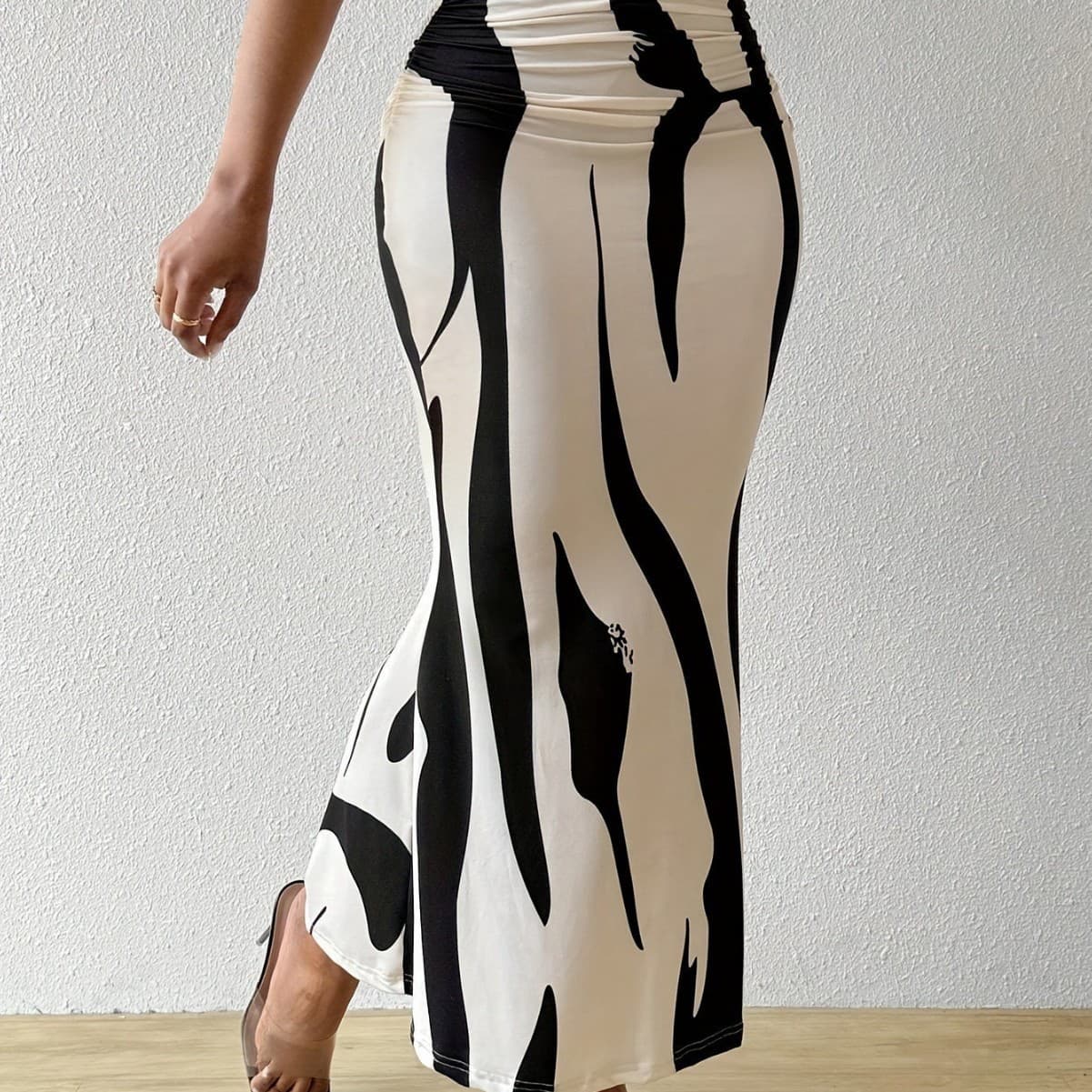 2026 cross-border European and American zebra pattern slimming and taller hot-selling half-length tight-fitting high-waisted fishtail pencil long skirt