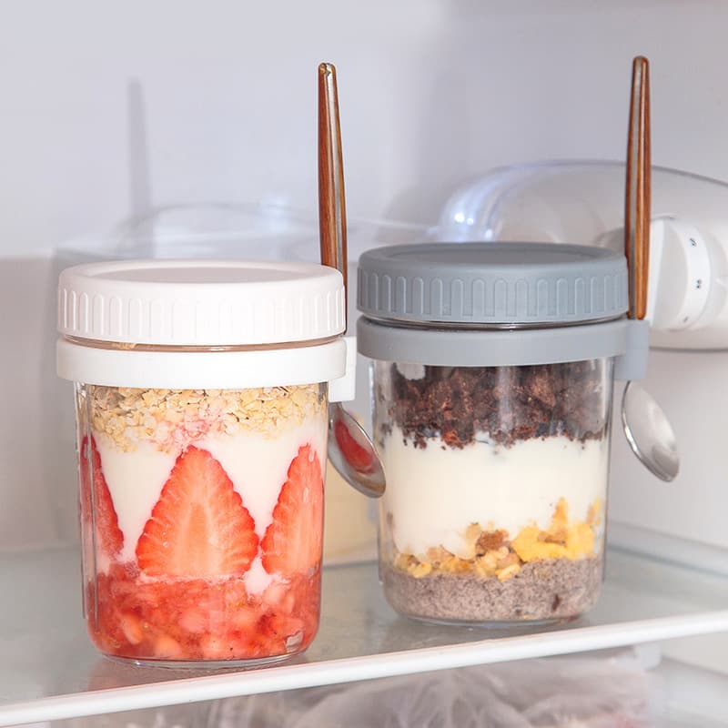 Overnight oats glass jar with lid and spoon, sealed portable light meal breakfast cup for milk/salad/yogurt