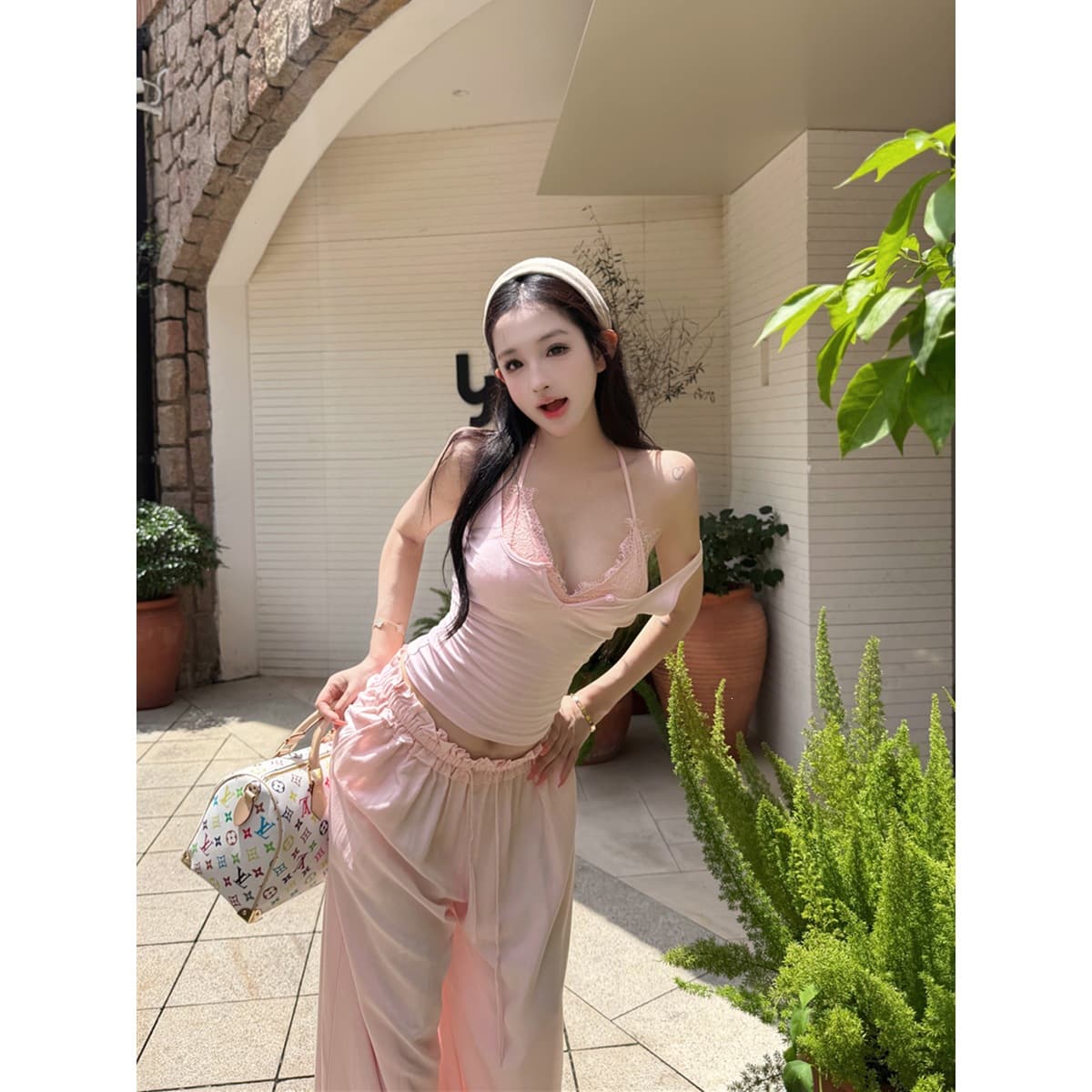 Summer Sexy Lace Beauty Suspenders with Breast Pads Camisole and Pants Three-Piece Set Women's Lace Suspenders