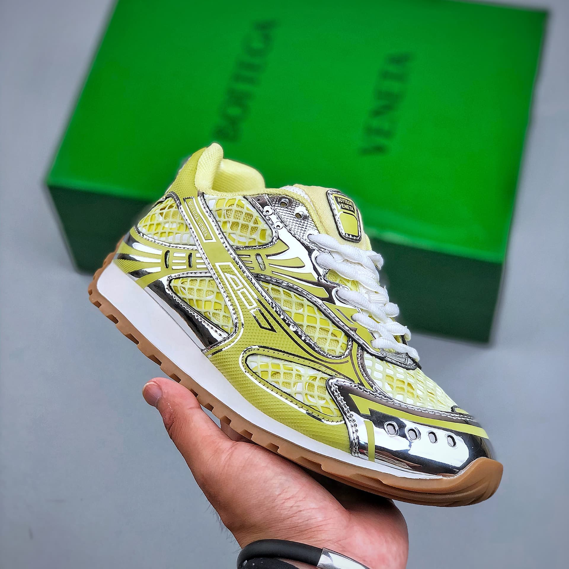 Putian Shoes Butterfly House Orbit High-End Casual Dad Shoes Women's BV Mesh Sports Shoes Premium Look Slimming Trendy Shoes