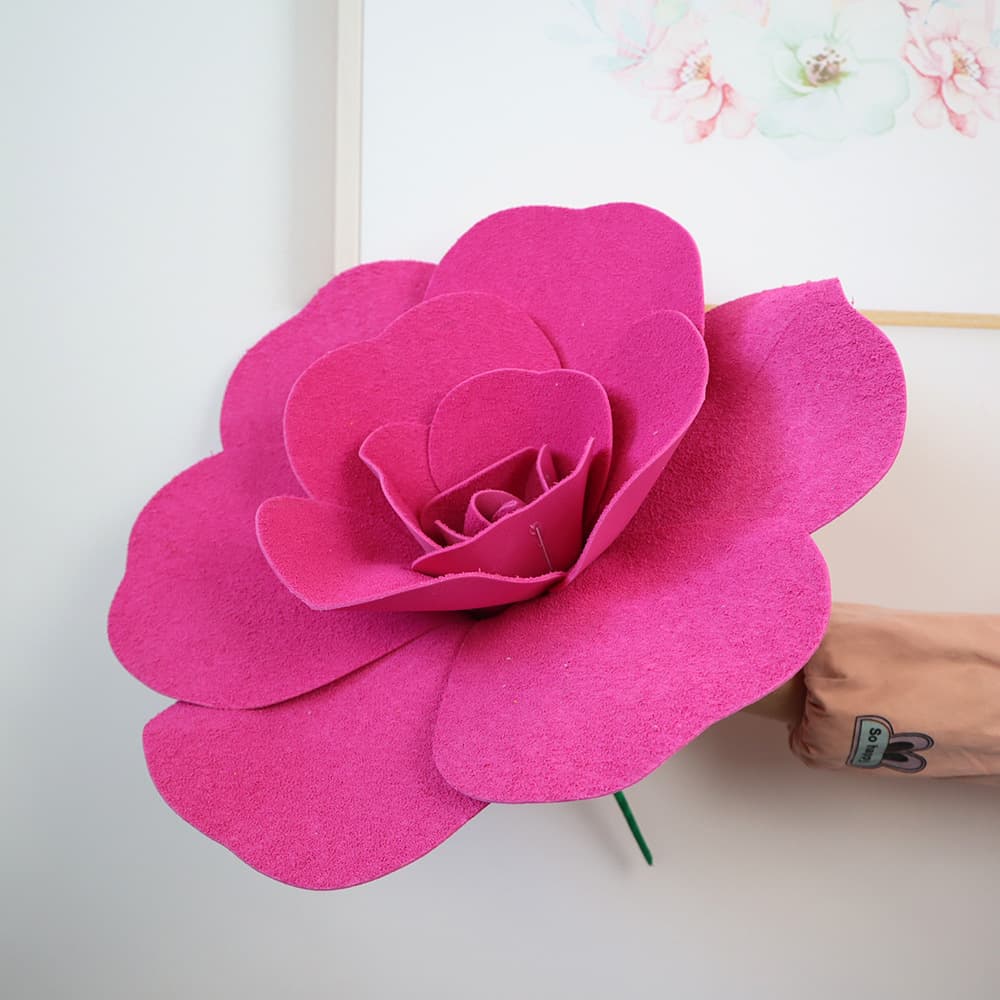 Modern Simulated Rose Flower Heads for Wedding Decorations Particle Fleece Artificial Flowers Suitable for Parties And Valentine's Day