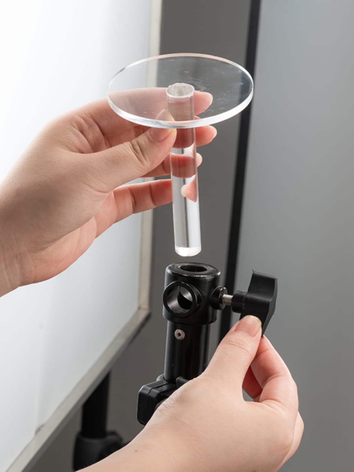 8cm Studio Photography Still Life Table Transparent Acrylic Column Stand Compatible with Flag Board and Soft Light Screen for Cosmetic Display