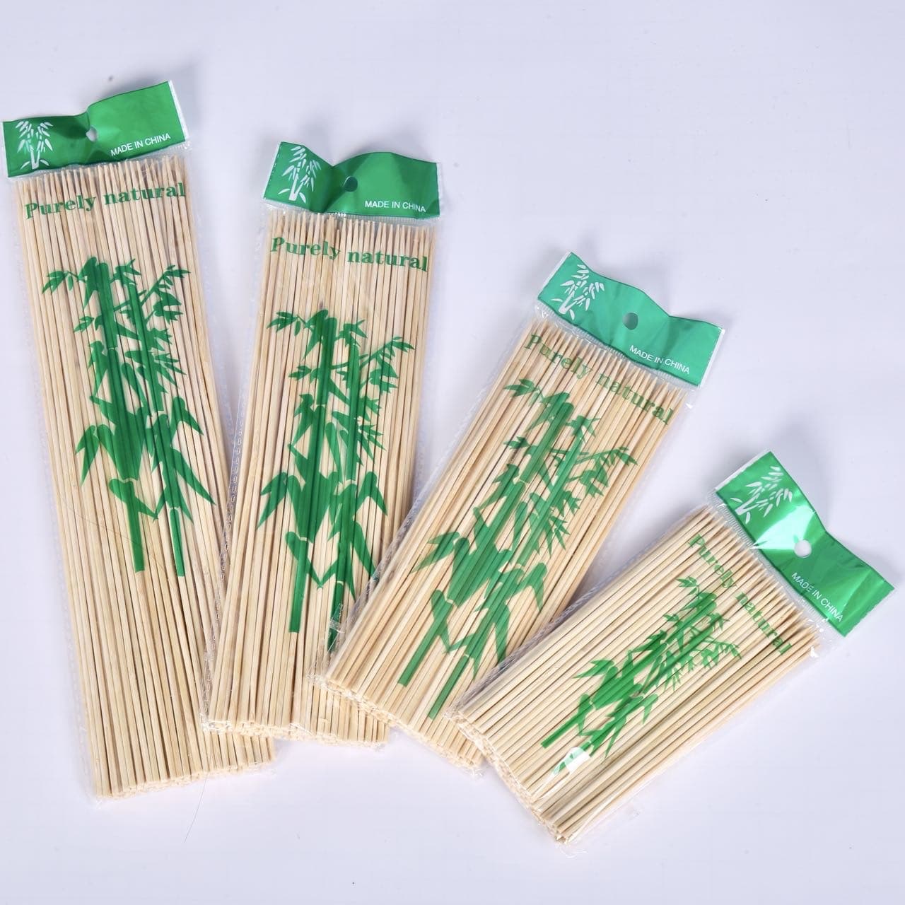 Bamboo skewers for barbecue, grilling, and grilling; disposable bamboo skewers; wholesale of oden and candied hawthorn skewers; commercial and household use.