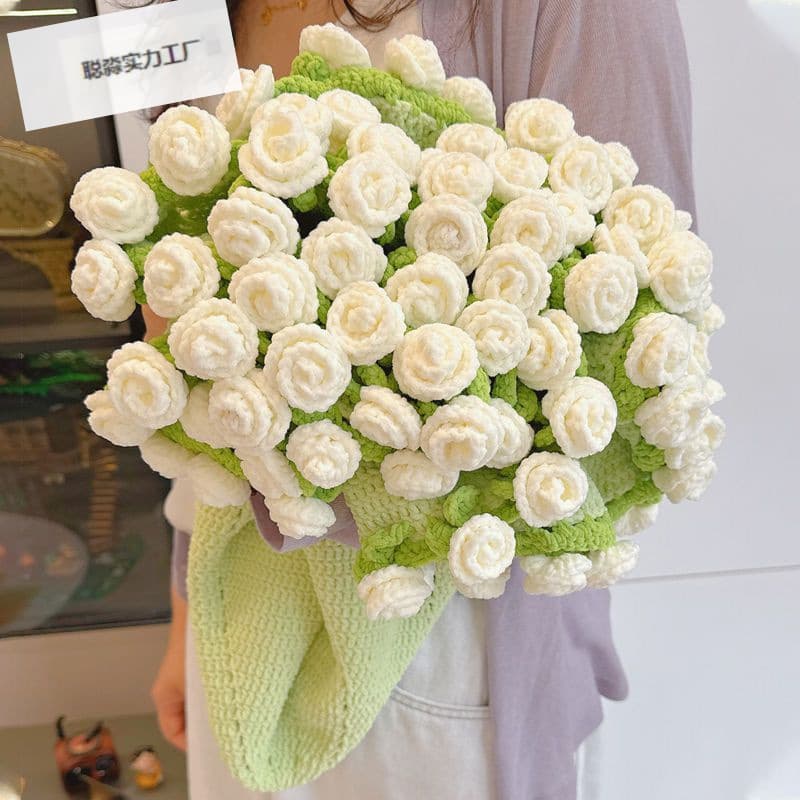 Yarn Crochet Flower Yarn Crochet Gift for Friends Handmade Knitted Rose Bouquet Blanket Craft Kit