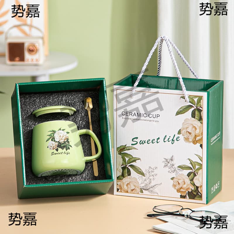 Gift Set Ceramic Mug with Warming Function, Logo Mug Set with Spoon and Lid